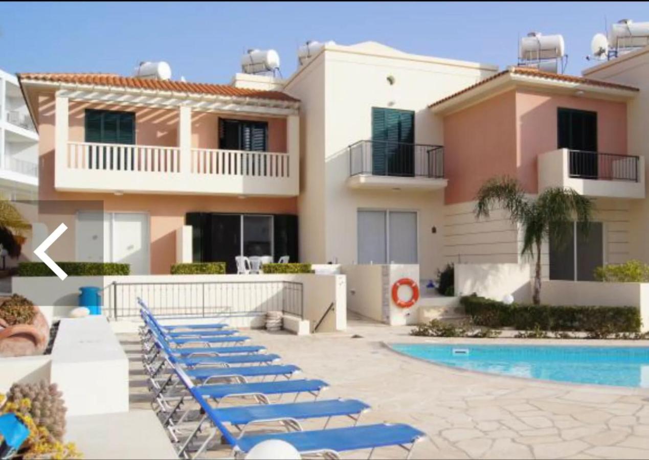 2 Bedroom Townhouse Lower Peyia Paphos Cyprus エクステリア 写真
