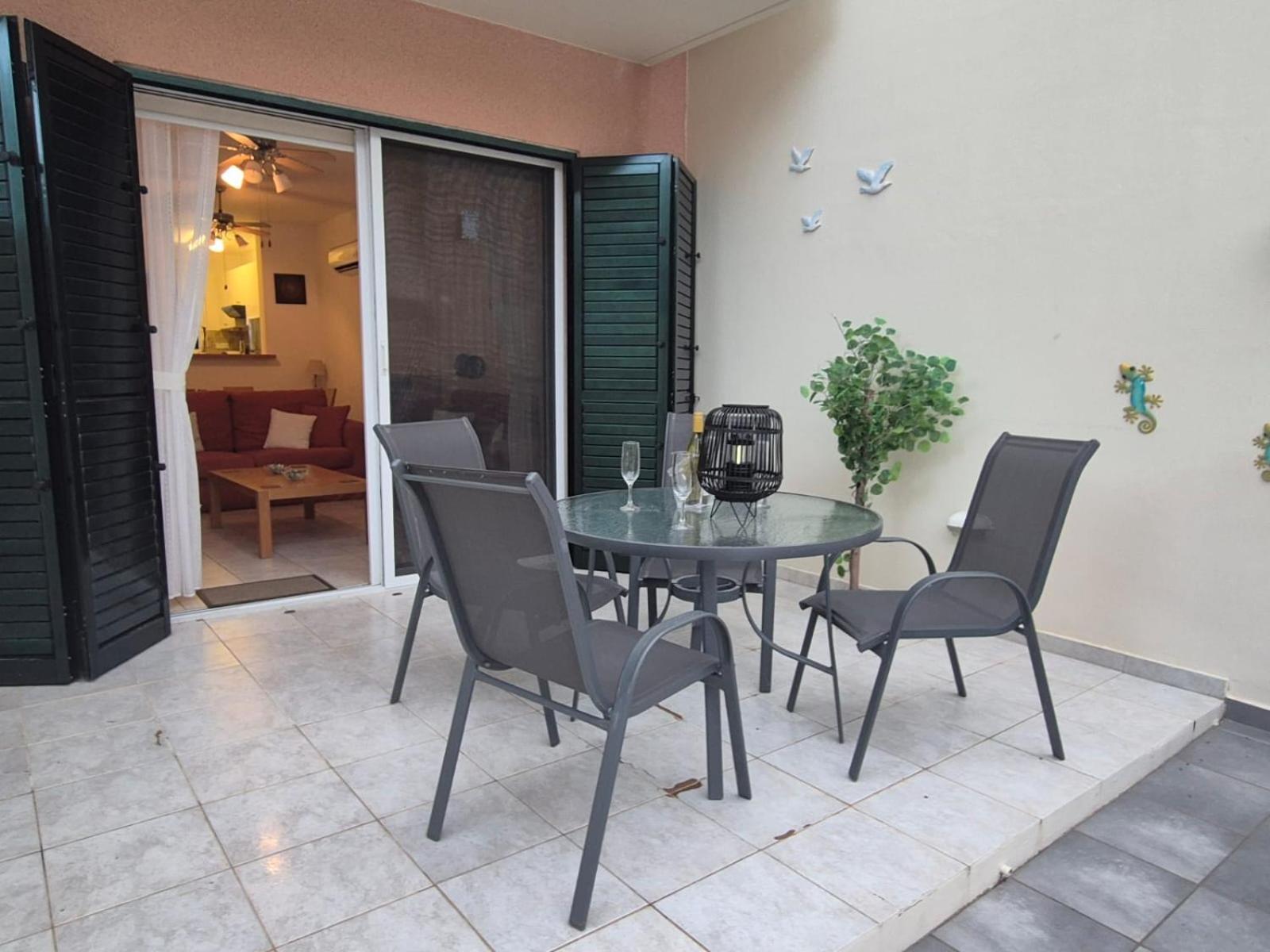 2 Bedroom Townhouse Lower Peyia Paphos Cyprus エクステリア 写真